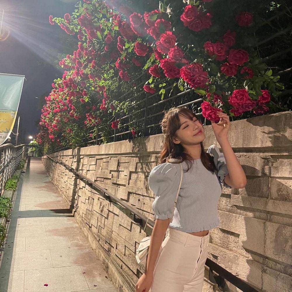 Kim Chaewon (instagram.com/_chaechae_1)