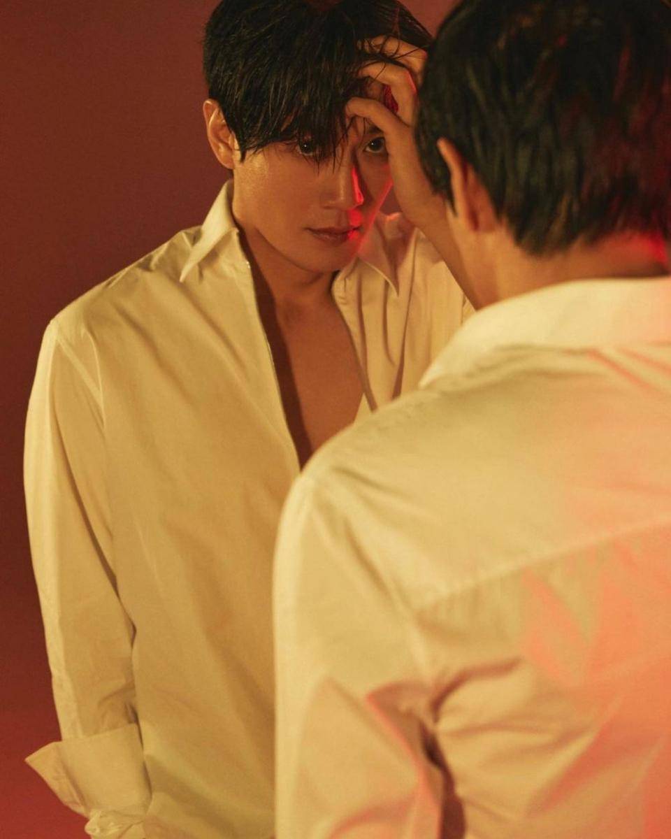 Kim Rae Won (instagram.com/krw810319)