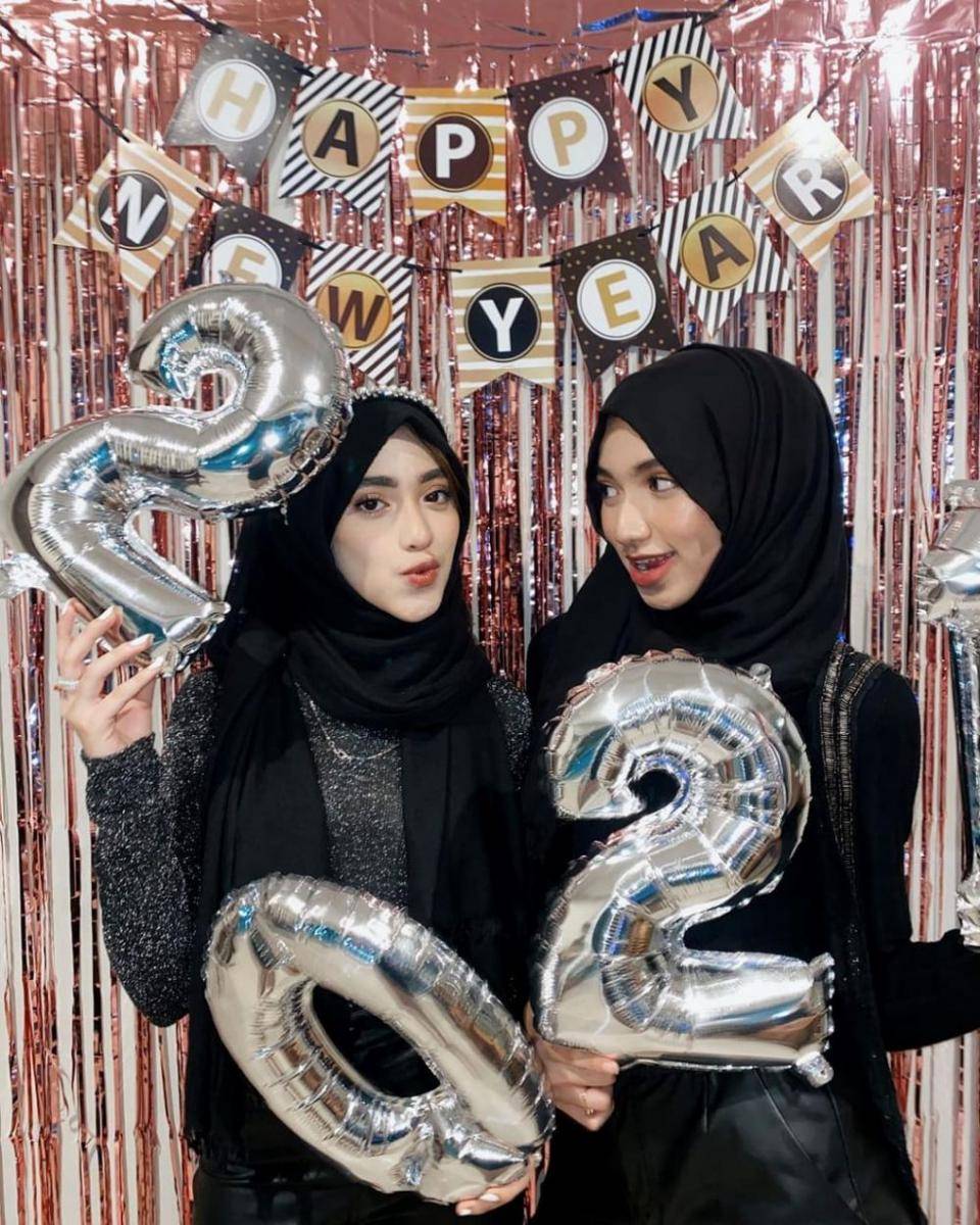 Shirin dan Darin (instagram.com/shireeenz)