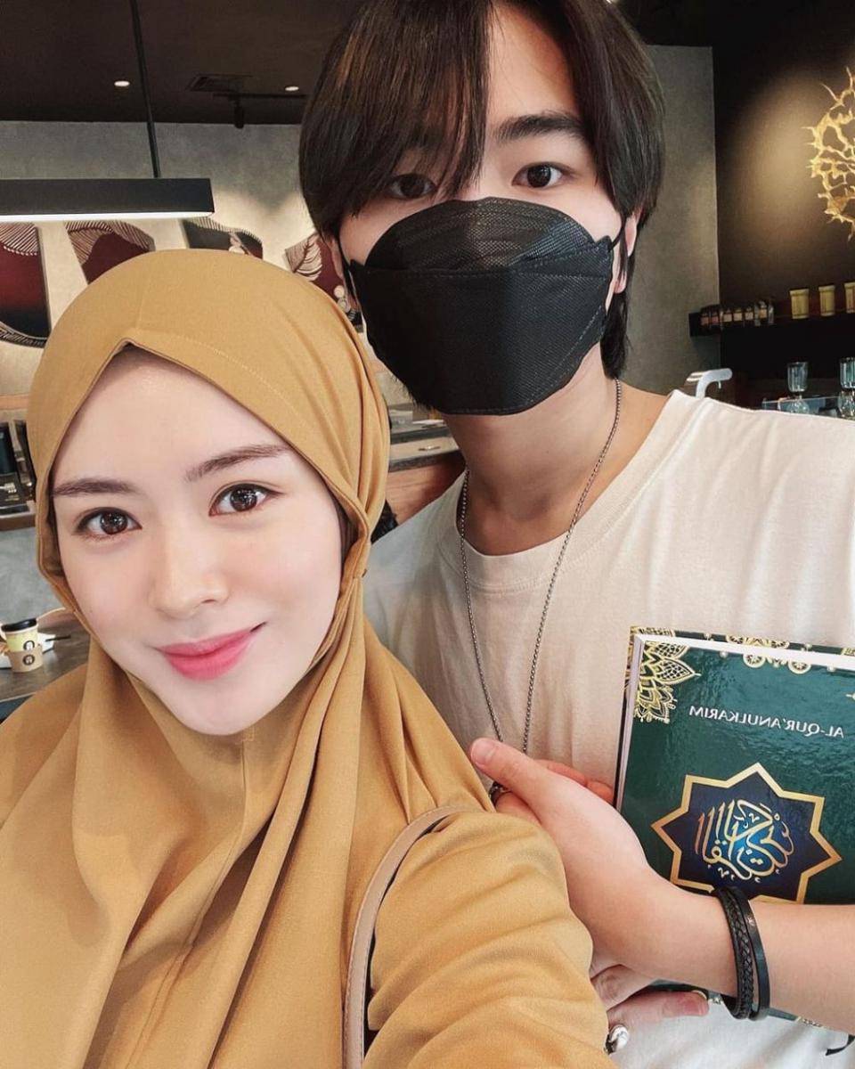 Ayana dan Aydin Moon (instagram.com/aydinmoon