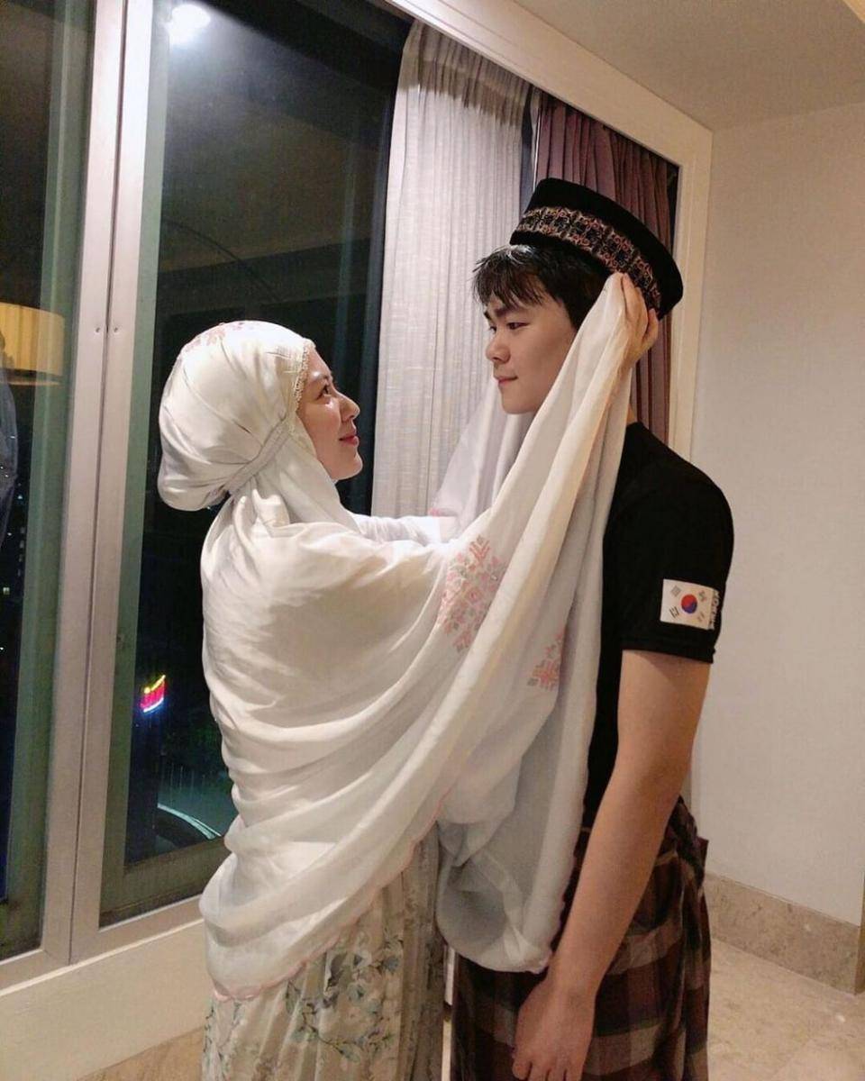 Ayana dan Aydin Moon (instagram.com/xolovelyayana)