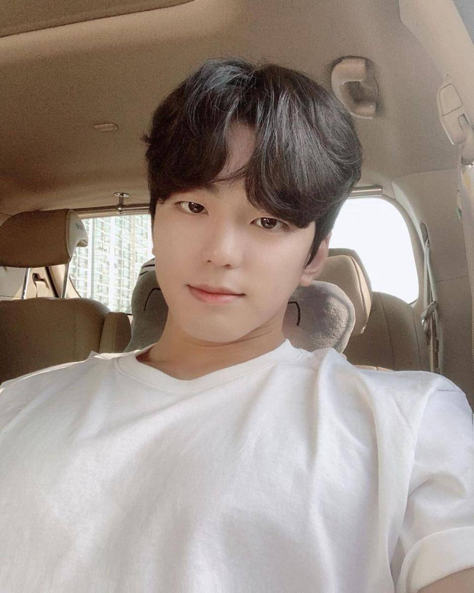 Kim Min Kyu (instagram.com/mingue.k)