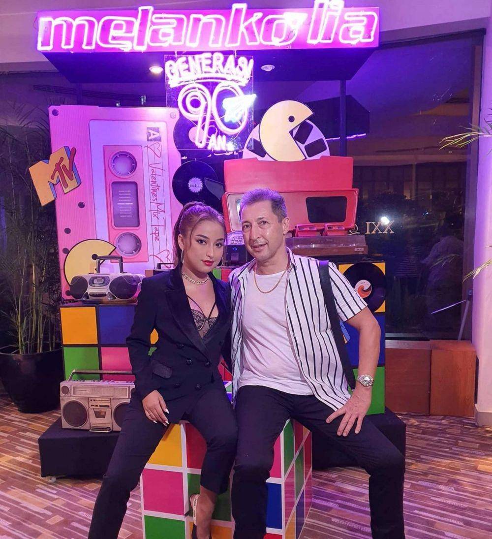 Jennifer Coppen dan ayahnya, Richardo Benito (Instagram.com/richardobenito/)