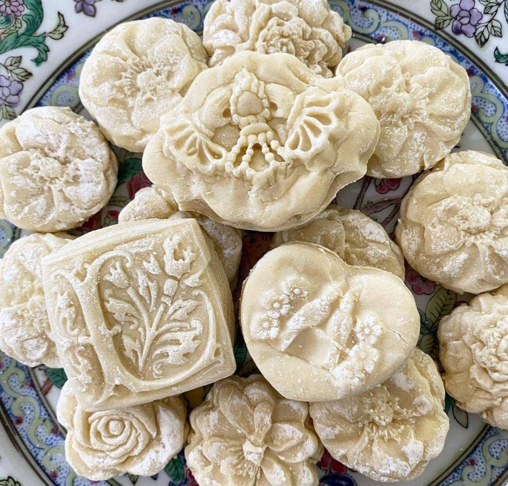 ilustrasi springerle (Instagram.com/gingerlilysweets)