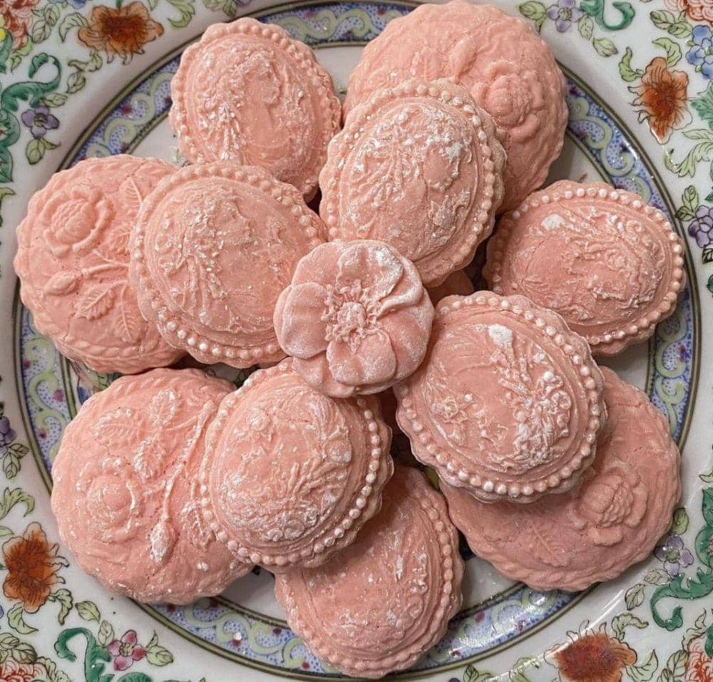 ilustrasi springerle (Instagram.com/gingerlilysweets)