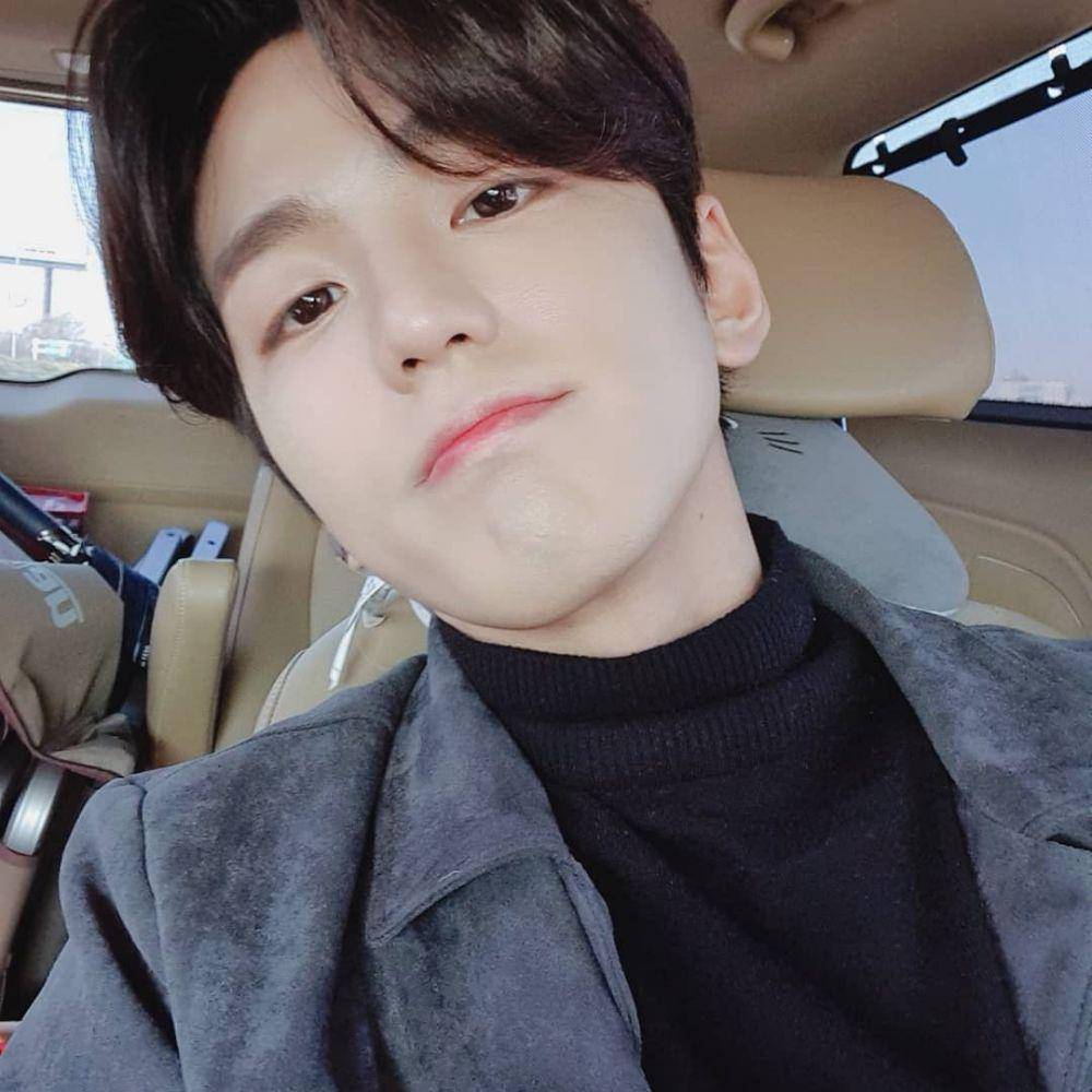 Kim Min Kyu (instagram.com/mingue.k)