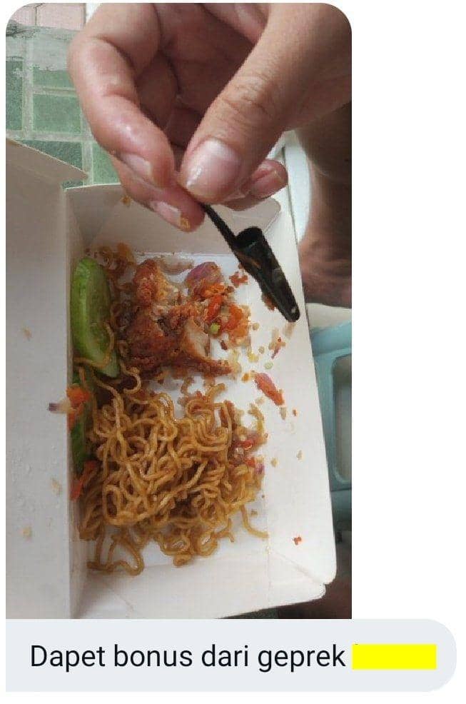 momen kebetulan saat makan (twitter.com/txtdrkuliner)