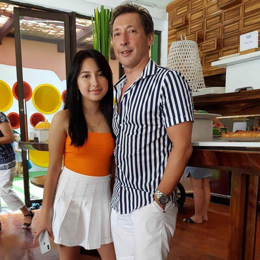 Jennifer Coppen dan ayahnya, Richardo Benito (Instagram.com/richardobenito/)