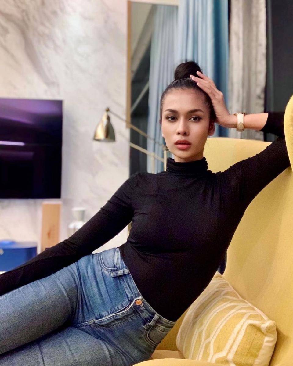 Benjarat (Instagram.com/queenbenjarat)