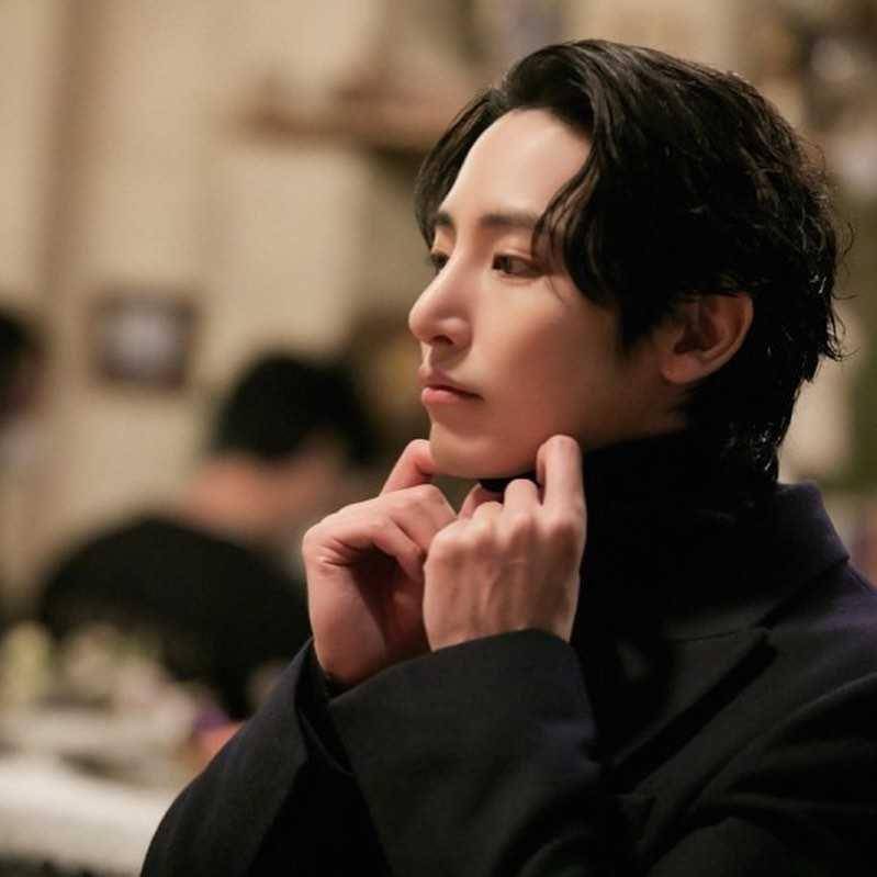 Lee Soo Hyuk (instagram.com/leesoohyuk)
