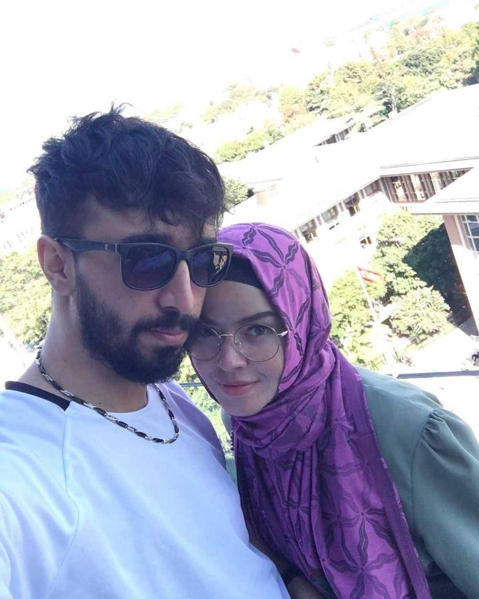 Siti Liza dan suami (instagram.com/sitiliza2013)