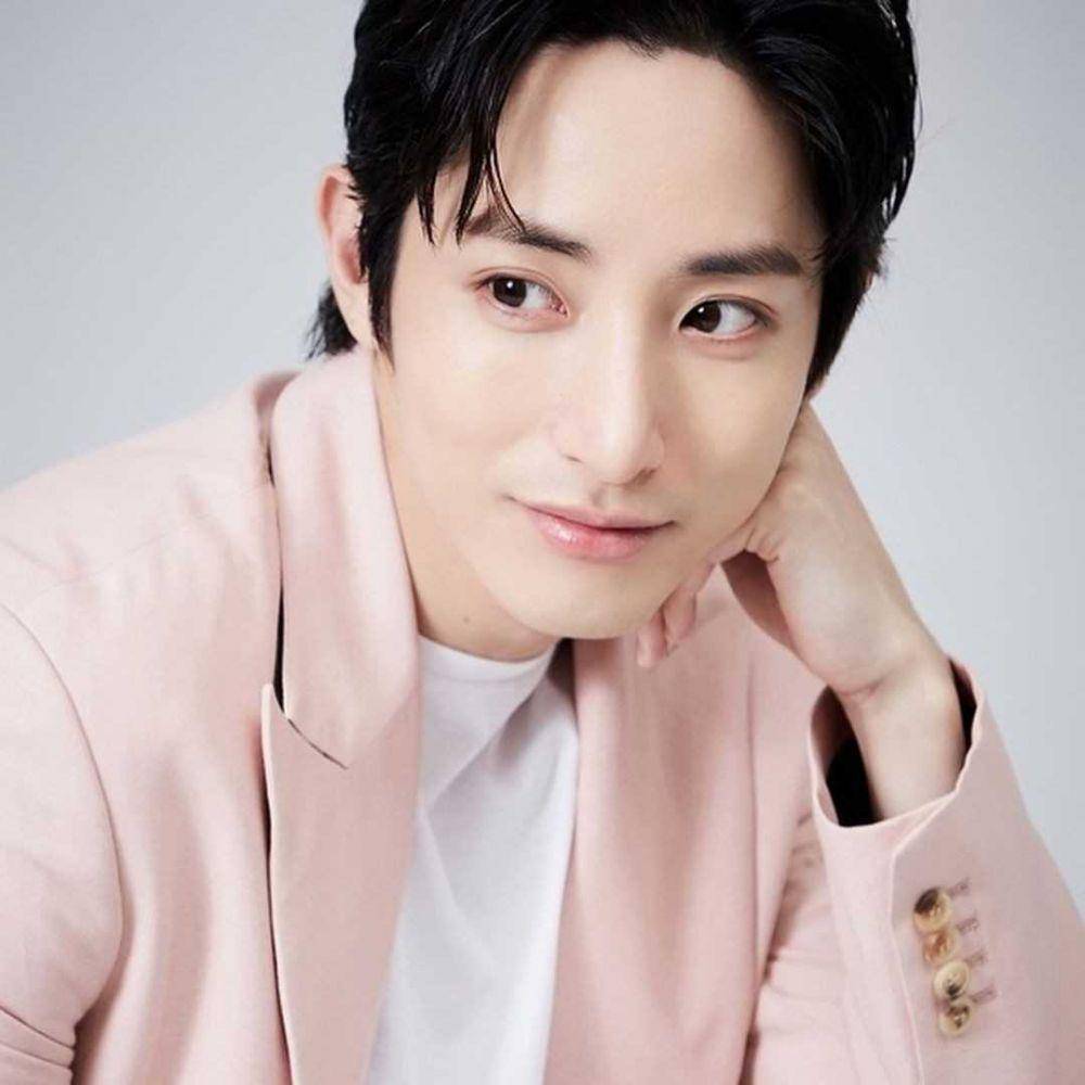 Lee Soo Hyuk (instagram.com/leesoohyuk)
