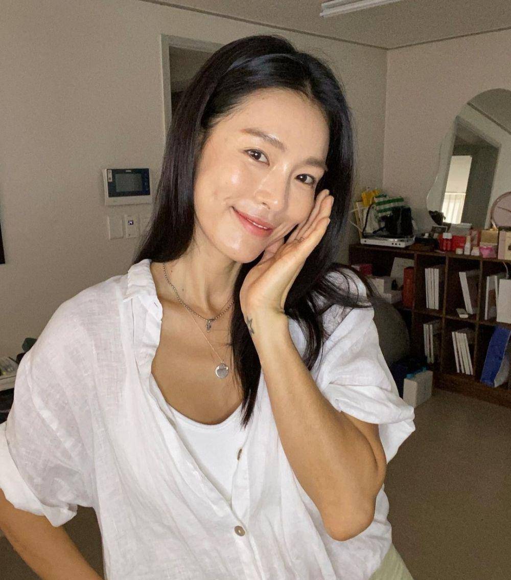 Kahi eks After School (instagram.com/kahi_korea)
