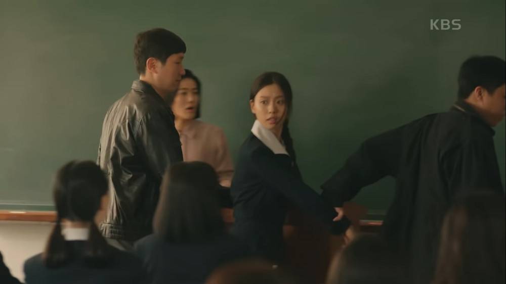 tangkapan layar drama Korea Youth of May (youtube.com/KBS Drama)