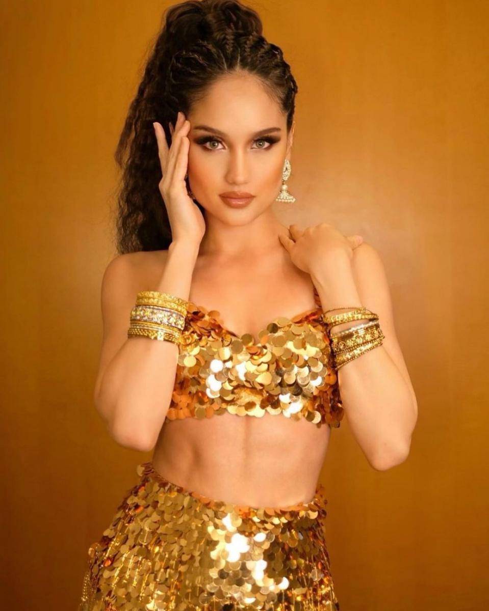 Cinta Laura (instagram.com/claurakiehl)