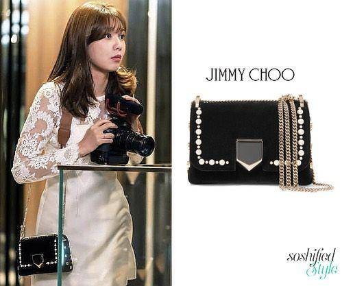 harga outfit Choi Sooyoung (instagram.com/soshistyle_)