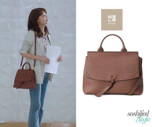 harga outfit Choi Sooyoung (instagram.com/soshistyle_)