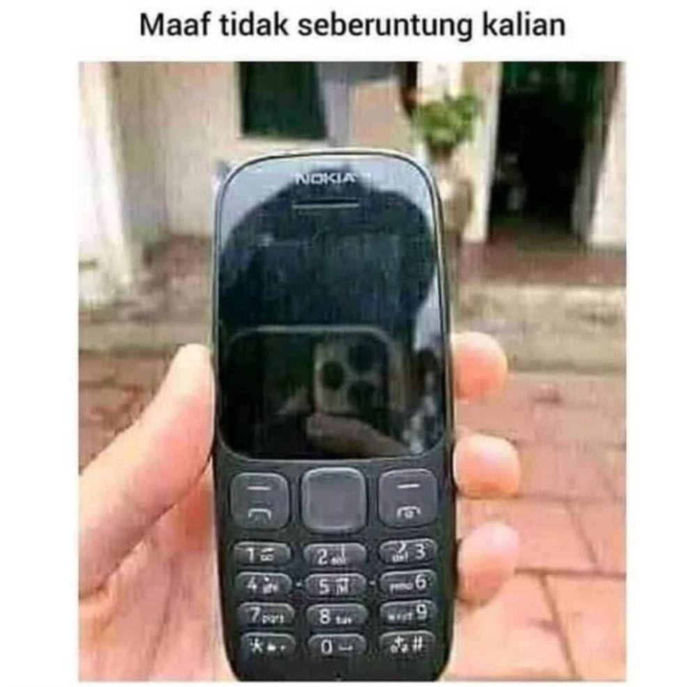 meme iphone (instagram.com/yuktertawa)