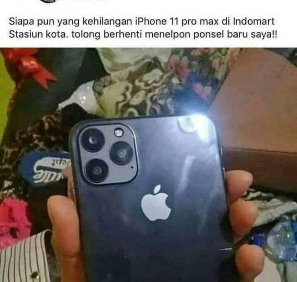 meme iphone (instagram.com/yuktertawa)