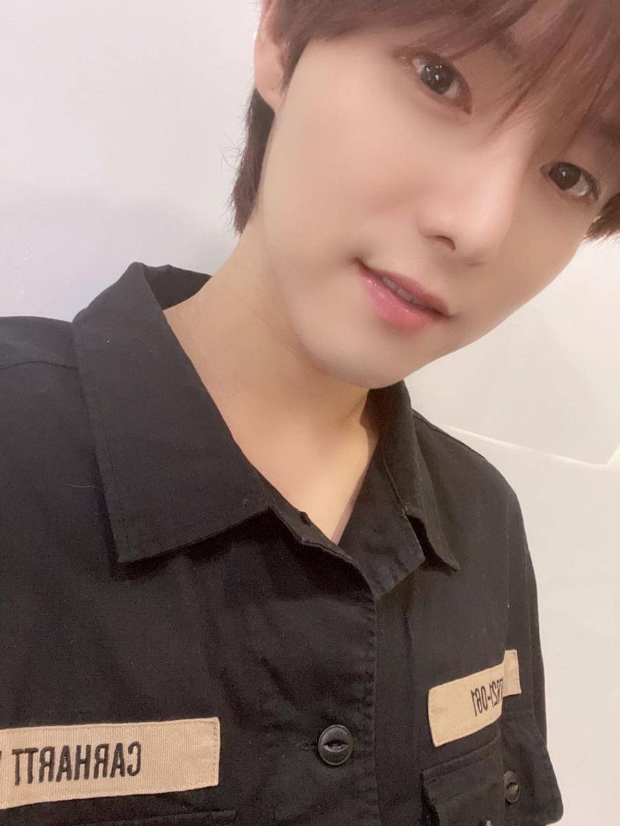 Yonghoon ONEWE (twitter.com/official_ONEWE)