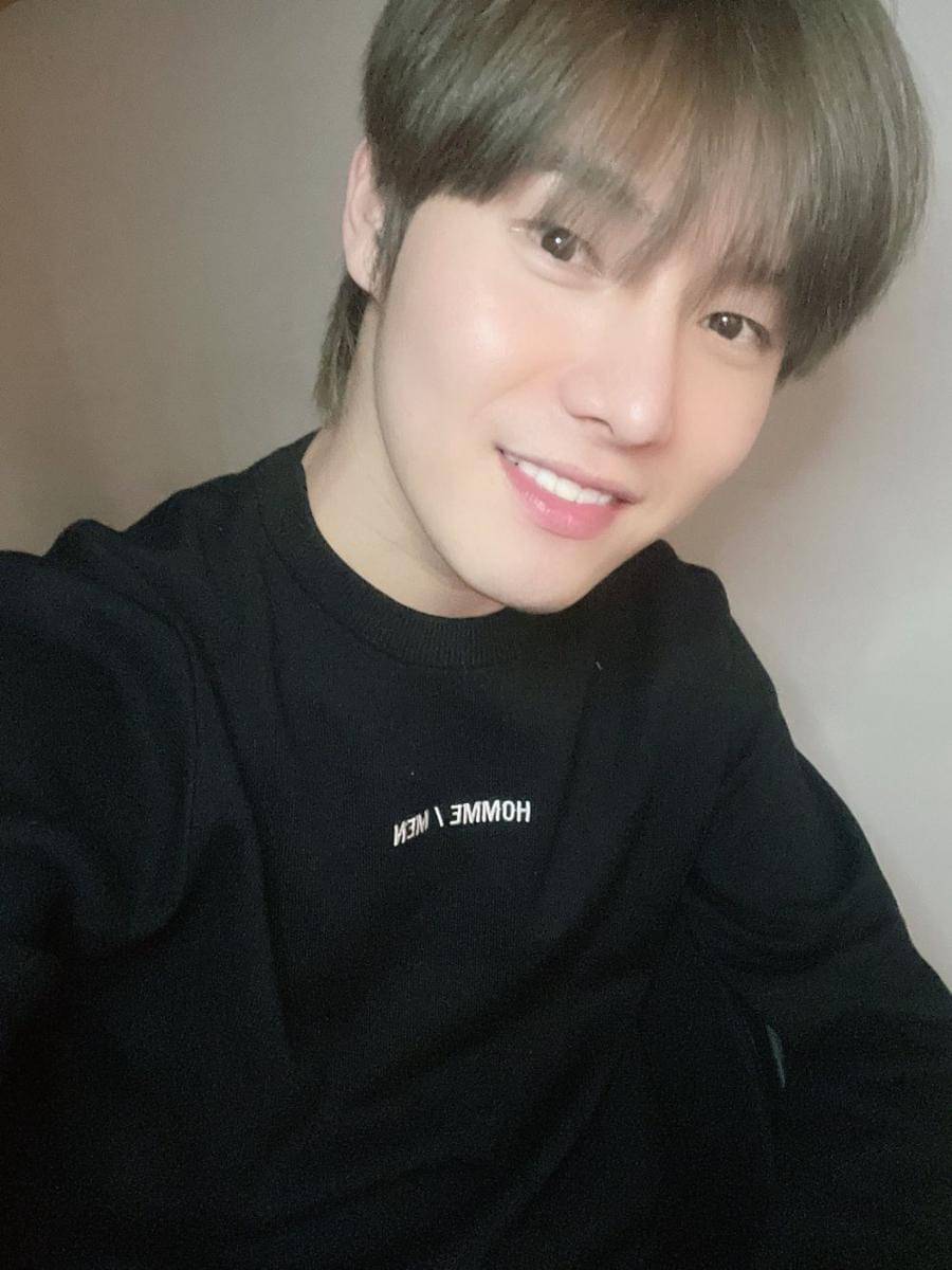 Yonghoon ONEWE (twitter.com/official_ONEWE)