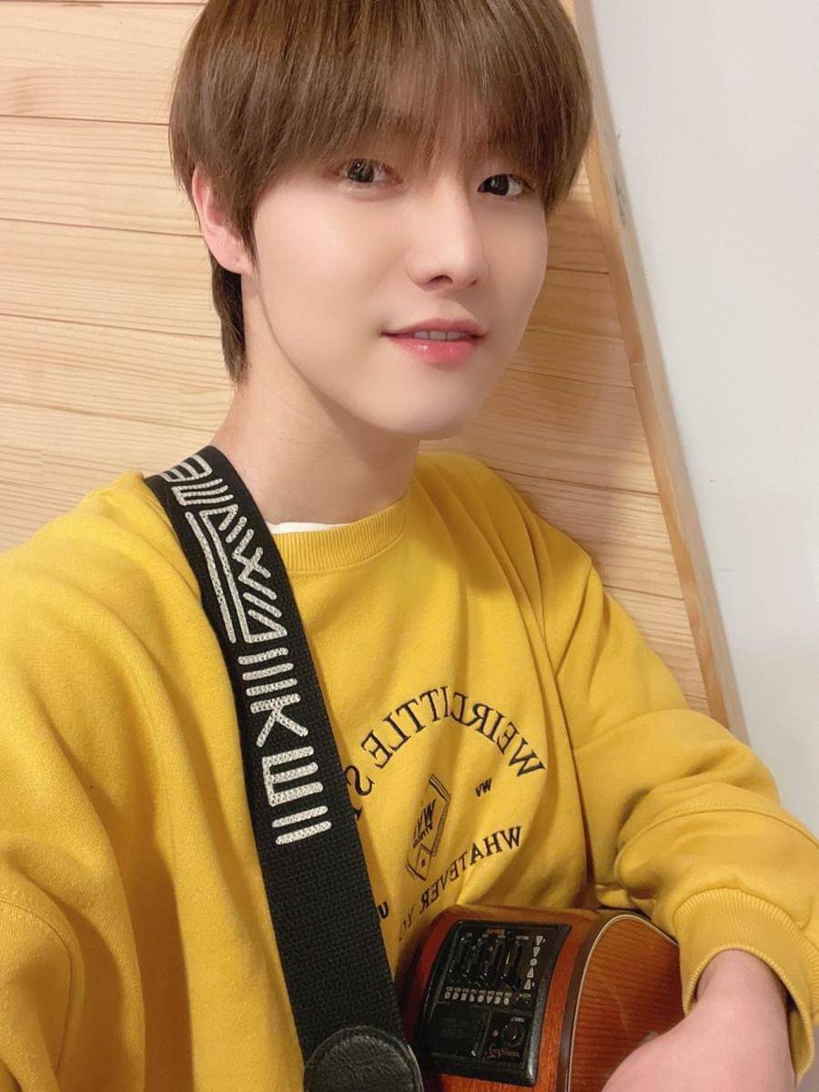 Yonghoon ONEWE (twitter.com/official_ONEWE)