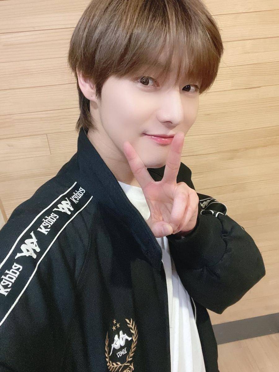 Yonghoon ONEWE (twitter.com/official_ONEWE)