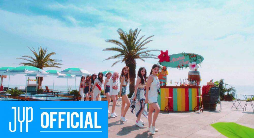 Alcohol Free TWICE (twitter.com/JYPETWICE)
