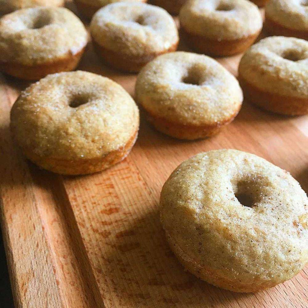 ilustrasi donat pisang (instagram.com/sangeethabakes)