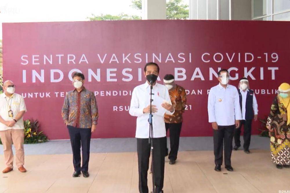 Presiden Jokowi tinjau vaksinasi COVID-19 di RSUI Kota Depok (youtube.com/Sekretariat Presiden)