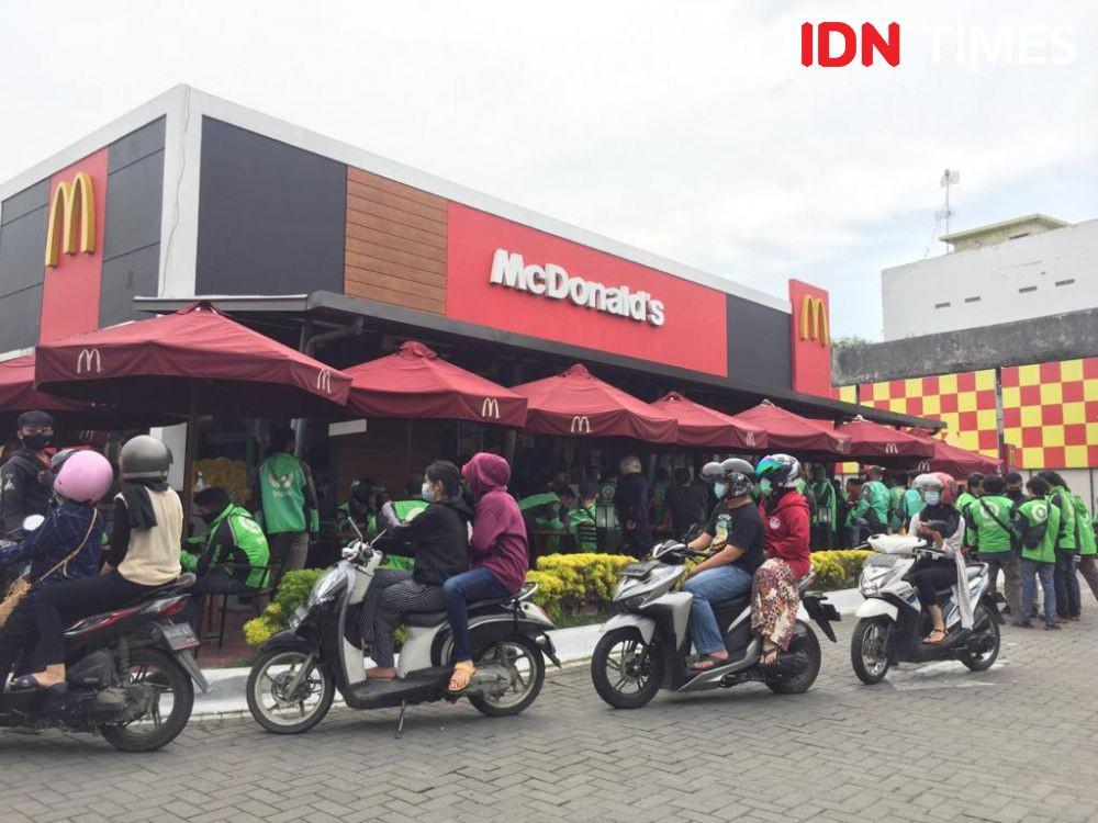 Heboh BTS Meal, Polisi Bubarkan Kerumunan di McDonald's Medan