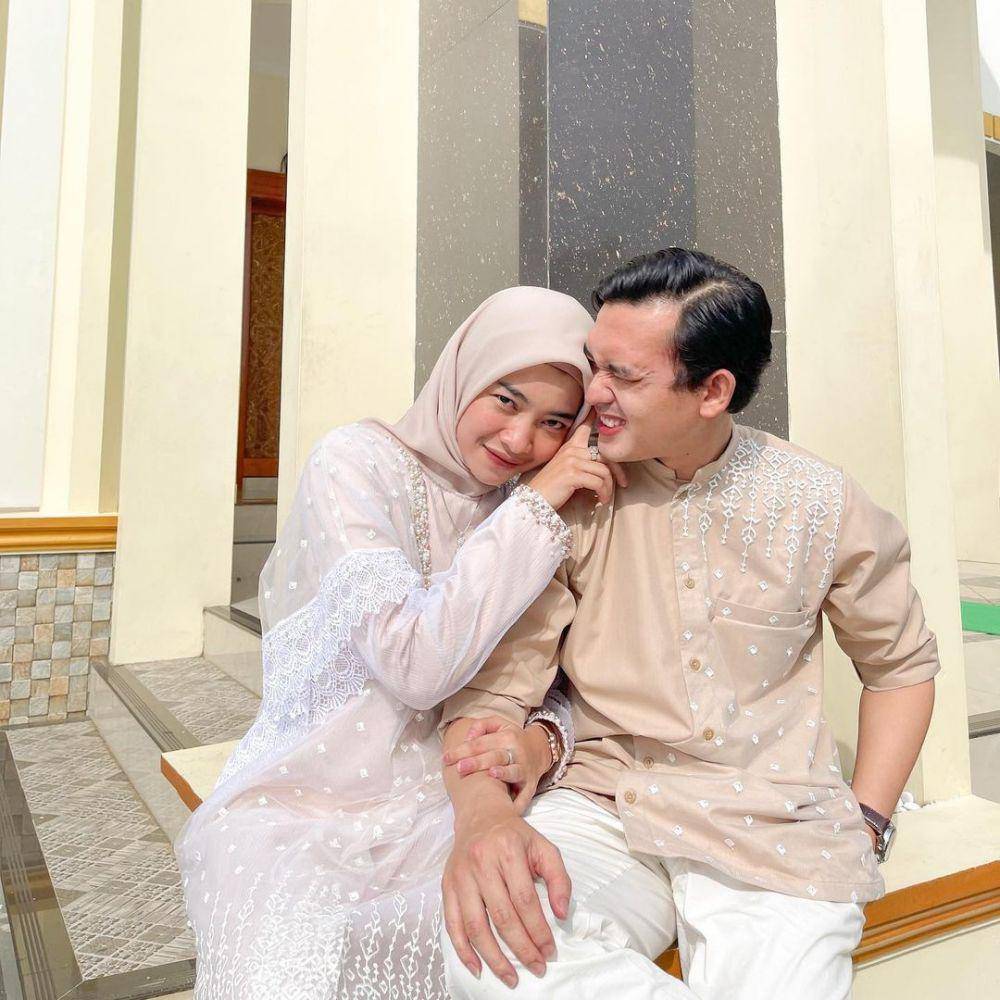 Ikbal Fauzi dan Novia Giana (instagram.com/noviagianan)