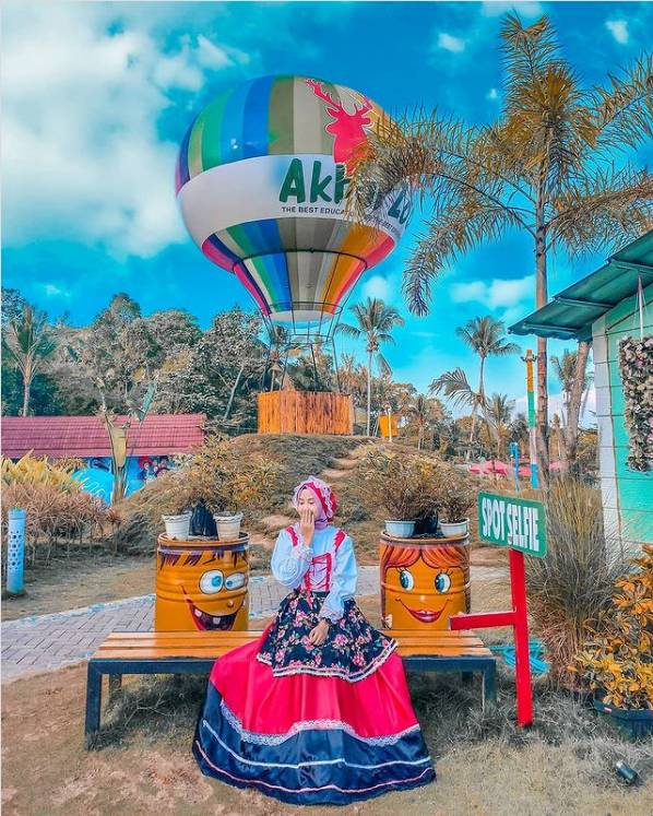 Akbar Zoo Banyuwangi (instagram.com/cincinarabia)