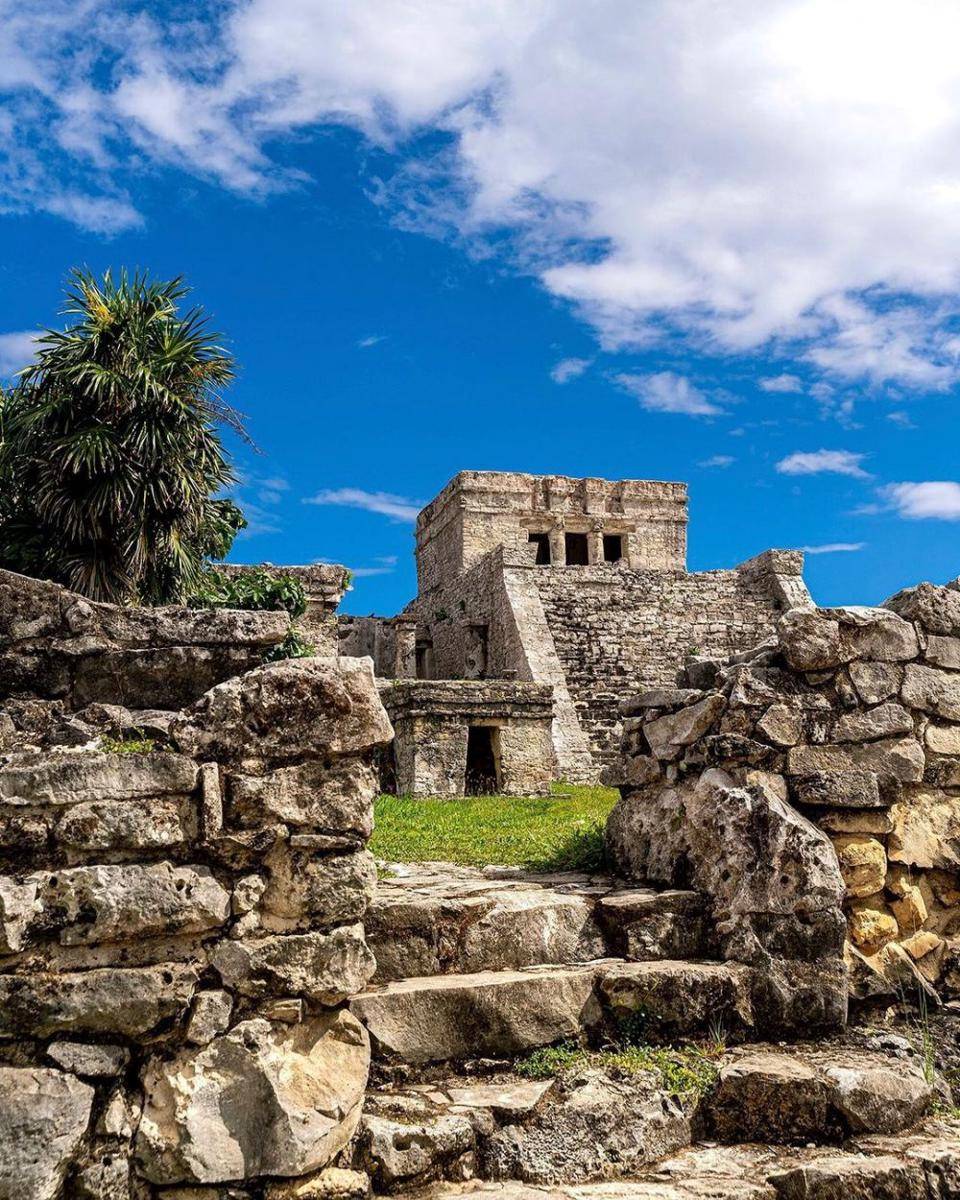 El Castillo di Tulum (instagram.com/seanapuzzo)