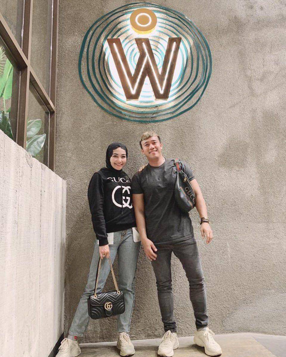 Ruri Repvblik dan istri (instagram.com/ruri_repvbilk)