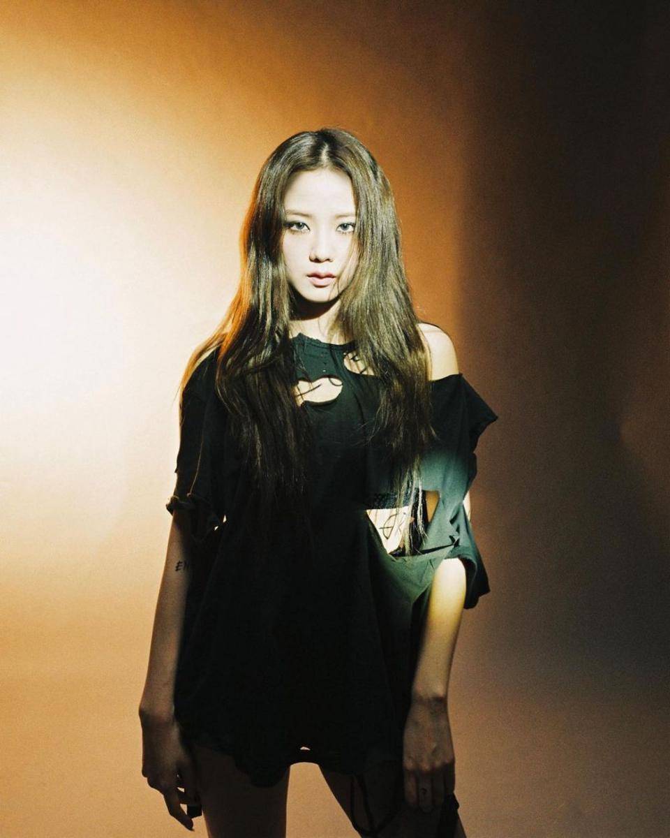 Jisoo BLACKPINK (instagram.com/sooyaaa__)