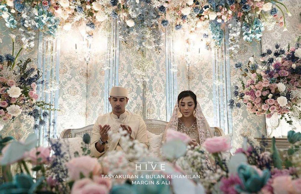Dekorasi Empat Bulanan Kehamilan Margin Wieheerm(instagram.com/thehive_pancasona)
