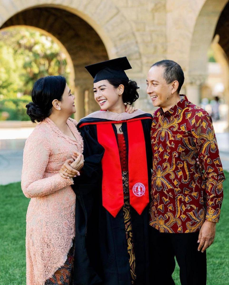 Maudy Ayunda (instagram.com/maudyayunda)