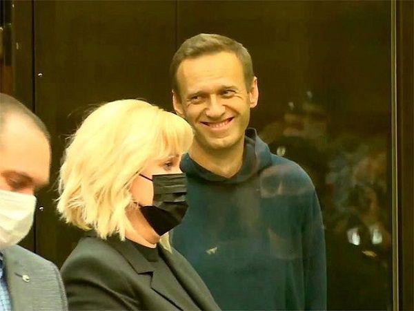 Pengadilan Rusia Putuskan Organisasi Navalny sebagai Ekstremis