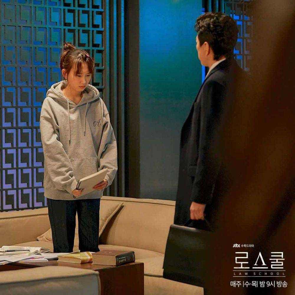 Ryu Hye Young dan Kim Myung Min di drama Law School (instagram.com/jtbcdrama)