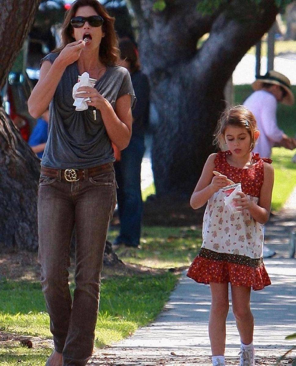 potret masa kecil Kaia Gerber (instagram.com/kaiagerber)