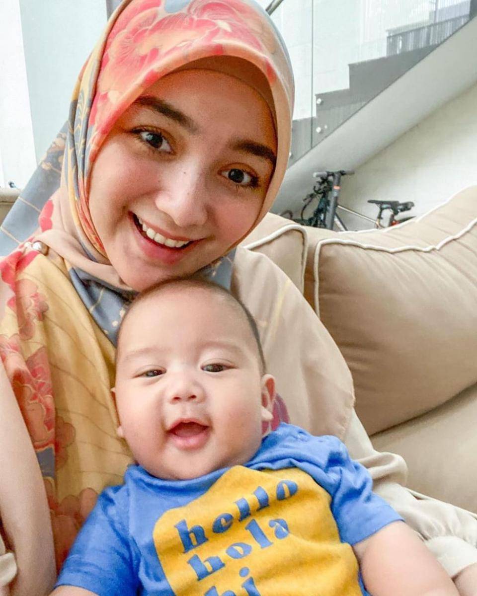 Citra Kirana dan Athar selfie. (instagram.com/citraciki)
