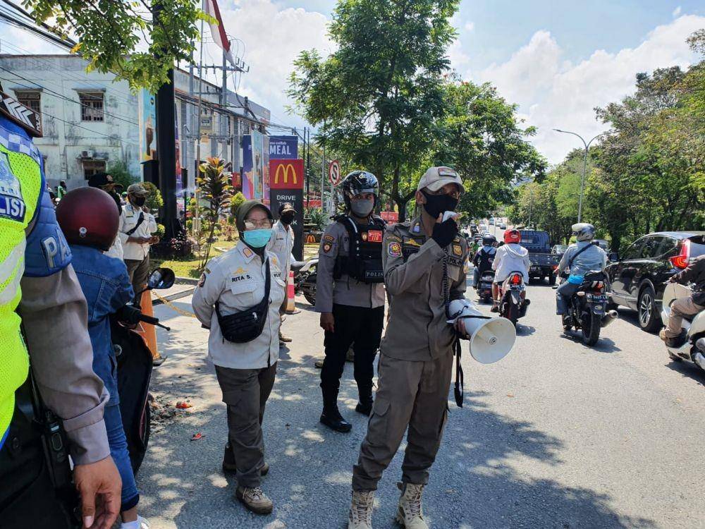 Gerai Mc Donald di Balikpapan diserbu ojek online (ojol) setelah merilis paket menu McD BTS Meal (Dok.IDN Times/Istimewa)