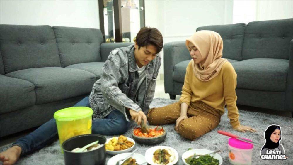 Lesty Kejora dan Rizky Billar awal PDKT (YouTube.com/LESTI CHANNEL/)