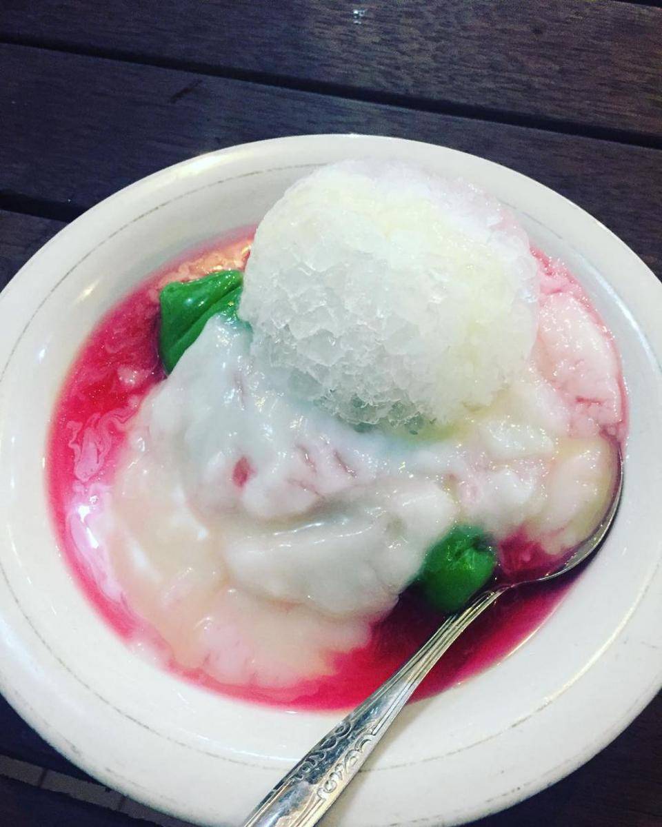 Warung Bravo (instagram.com/yiyipikayasmitasari)