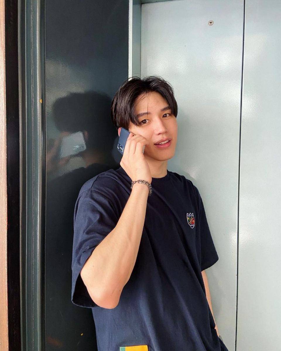 New Thitipoom (Instagram.com/newwiee)
