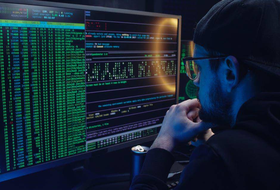 Ilustrasi hacker. (Unsplash.com/Mikhail Nilov)