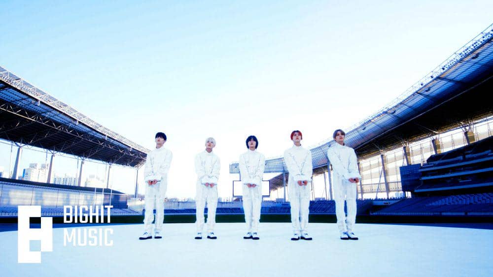 Sewa Stadion, 9 Fakta MV 'Magic' TXT dengan Konsep Teknologi Canggih