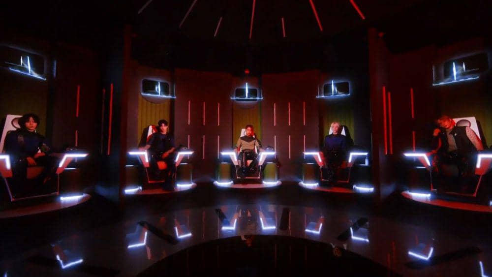 cuplikan MV 'Magic' (Youtube.com/HYBE LABELS)