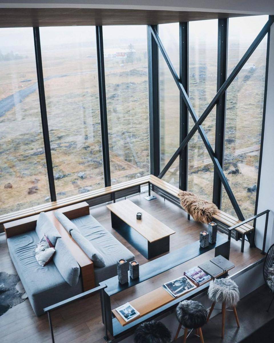 Adventure Hotel (instagram.com/thetravelergene)